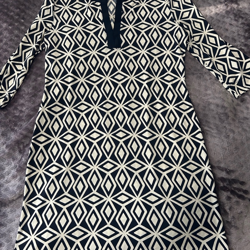 Banana Republic Black and Cream Geometric Dress